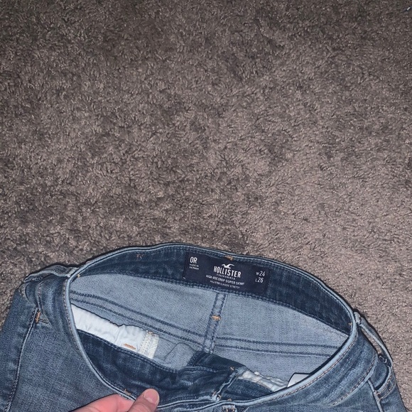 Hollister Jeans - Picture 4 of 4